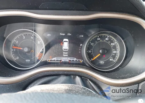 2015 Jeep Cherokee Limited z USA, uszkodzony, nr VIN 1C4PJMDB1FW501113